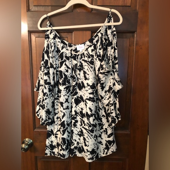 Parker Black and Cream Ruffled Flutter Sleeve Cold Shoulder Top, S - Picture 1 of 4